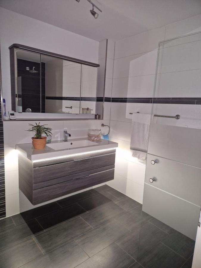 Hochwertige 85Qm-Wohnung In Wuppertal-Vohwinkel Dış mekan fotoğraf